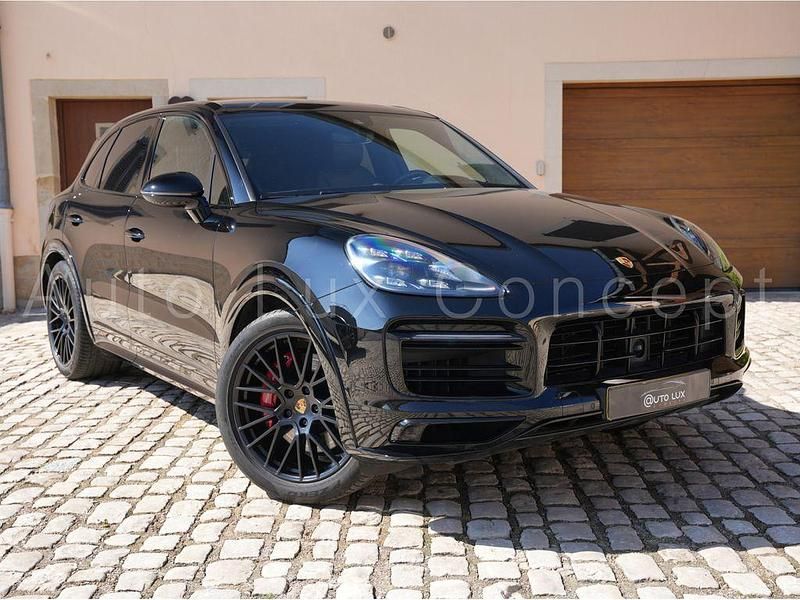 Gebraucht Porsche Cayenne GTS 460 PS (338 kW) 2021 Schwarz SUV
