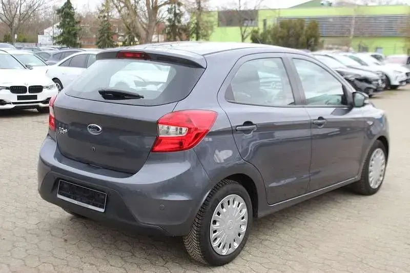 Gebraucht Ford Ka Cool & Sound Edition 86 PS (63 kW) 2018 Grau Limousine