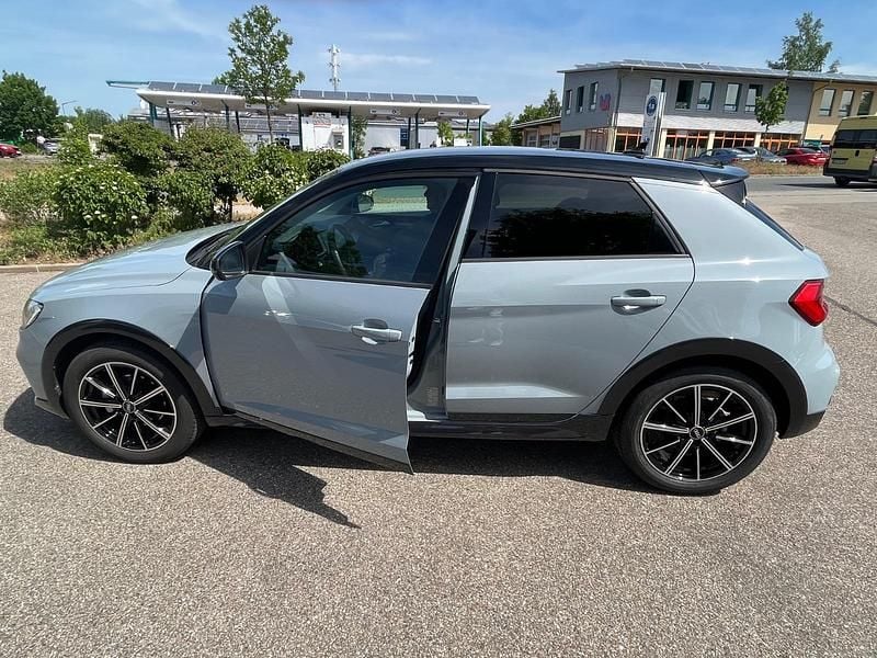 Gebraucht Audi A1 150 PS (110 kW) 2021 Grau SUV