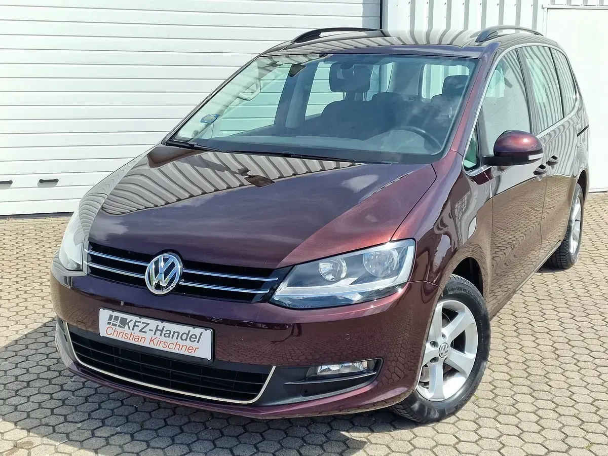 Gebraucht VW Sharan Comfortline 150 PS (110 kW) 2016 Metallic Van / Kleinbus