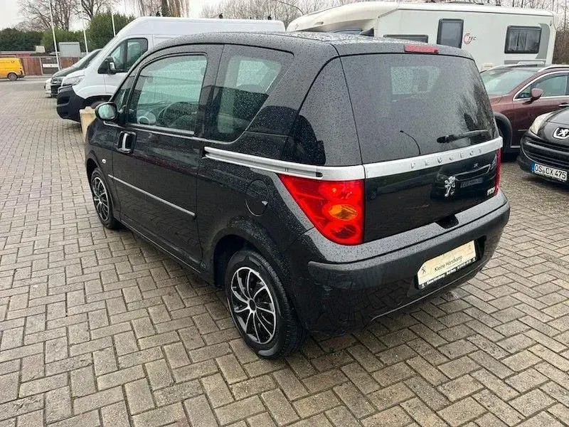 Gebraucht Peugeot 1007 Filou 73 PS (53 kW) 2006 Schwarz Van / Kleinbus