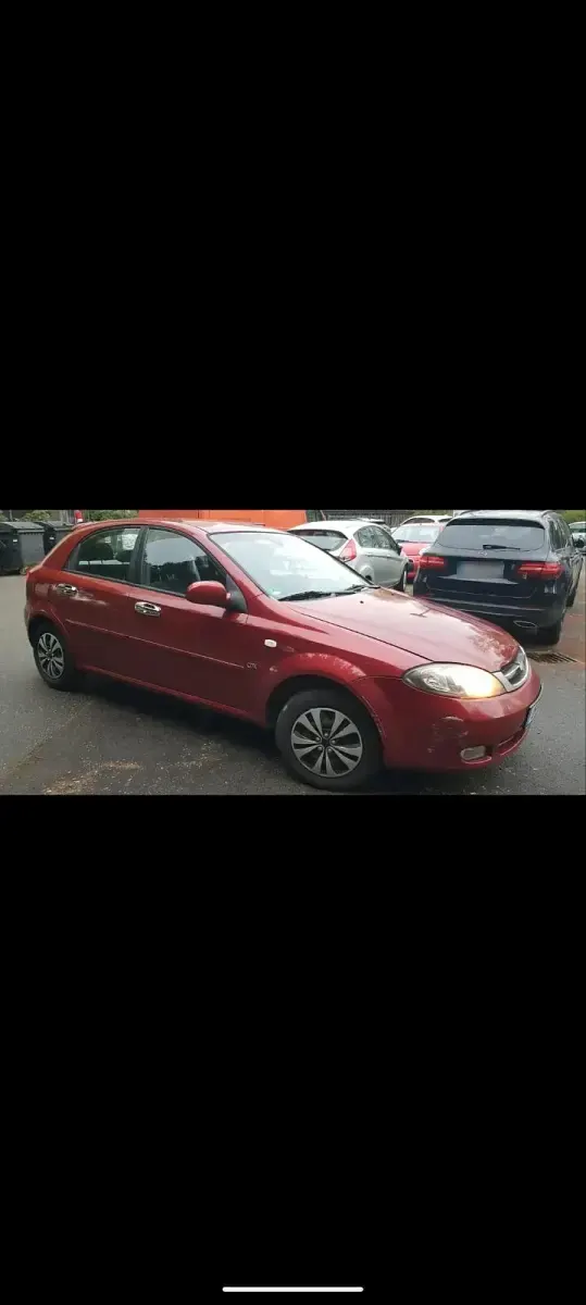 Gebraucht Chevrolet Lacetti CDX 121 PS (88 kW) 2008 Rot Kleinwagen