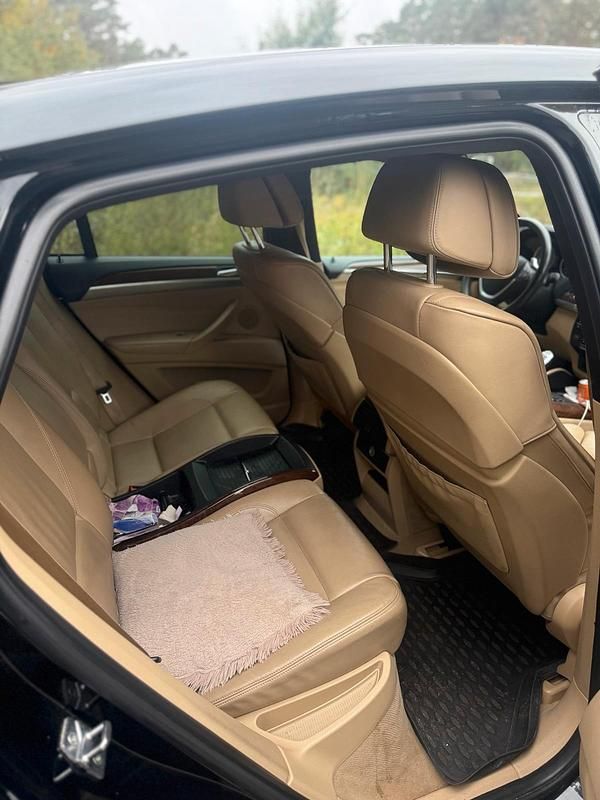 Second-hand BMW X6 2010 Negru SUV