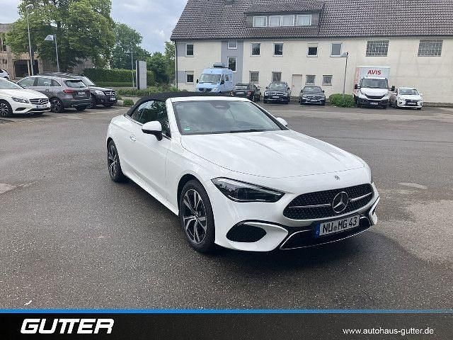Weiß Gebraucht 2025 Mercedes CLE200 Avantgarde Cabrio | 63.900 € - Bild 1/4