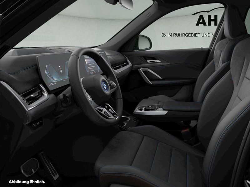 Używany BMW X1 Performance 245 KM (180 kW) 2023 Czarny SUV