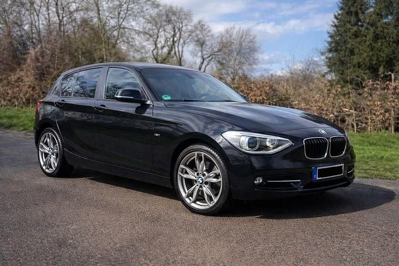 Gebraucht BMW 116 Efficient Dynamics 116 PS (85 kW) 2014 Schwarz Kleinwagen