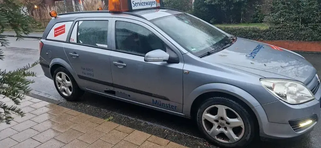 Gebraucht Opel Astra 101 PS (74 kW) 2005 Grau Limousine
