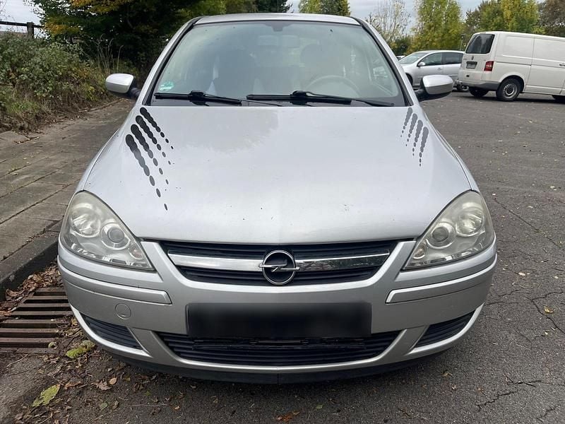 Grau Gebraucht 2006 Opel Corsa Kleinwagen | 1.850 € (Guter Preis) - Bild 1/4