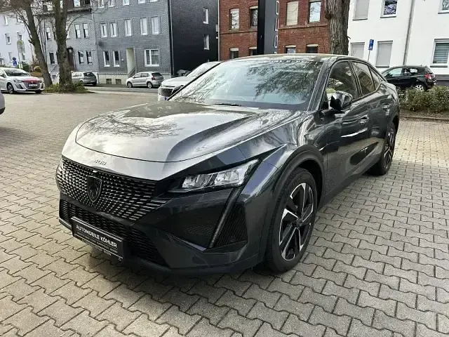 Gebraucht Peugeot 408 Allure 131 PS (96 kW) 2023 Grau SUV