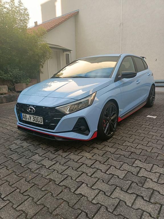 Blau Gebraucht 2024 Hyundai i20 N Performance Limousine | 27.000 € (Fairer Preis) - Bild 1/4