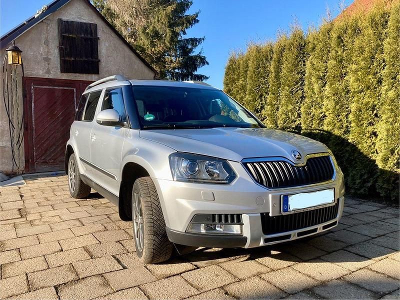 Gebraucht Skoda Yeti 150 PS (110 kW) 2017 Silber SUV