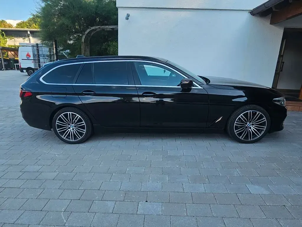 Gebraucht BMW 530 Luxury Line 265 PS (194 kW) 2020 Schwarz Kombi