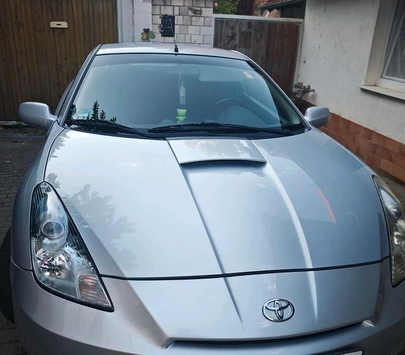 Silber Gebraucht 2004 Toyota Celica Coupé | 6.000 € (Fairer Preis) - Bild 1/4