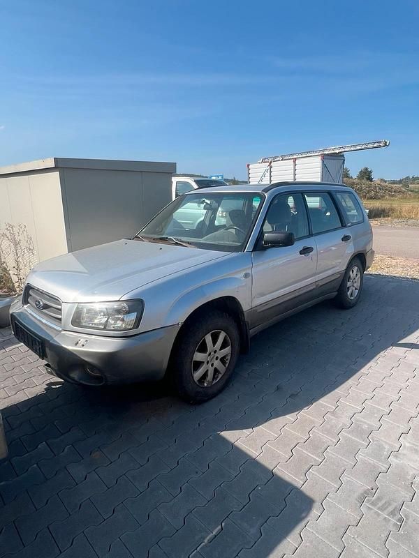 Silber Gebraucht 2005 Subaru Forester SUV | 2.500 € (Guter Preis) - Bild 1/4