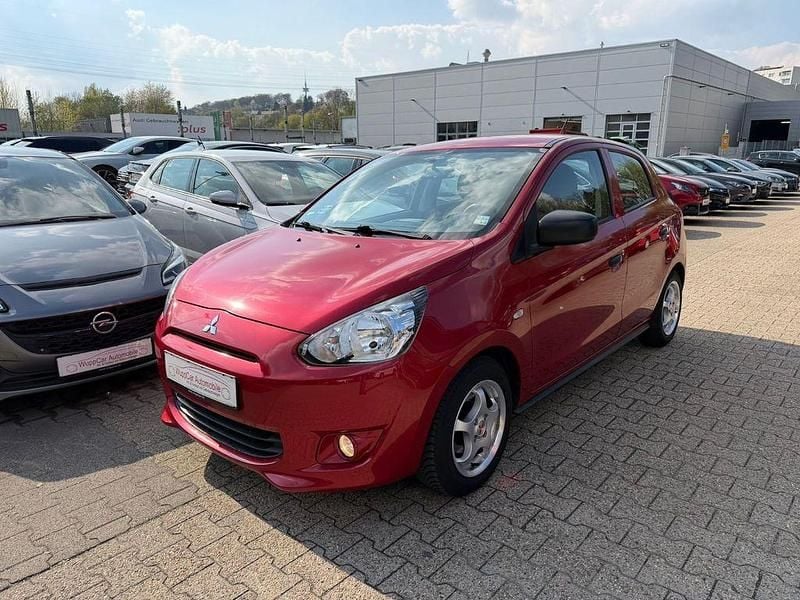 Second-hand Mitsubishi Space Star Classic Collection 71 CP (52 kW) 2015 Roșu Berlinǎ