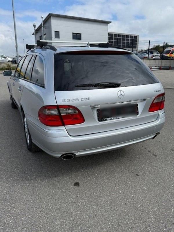 Gebraucht Mercedes E320 224 PS (164 kW) 2008 Silber Kombi