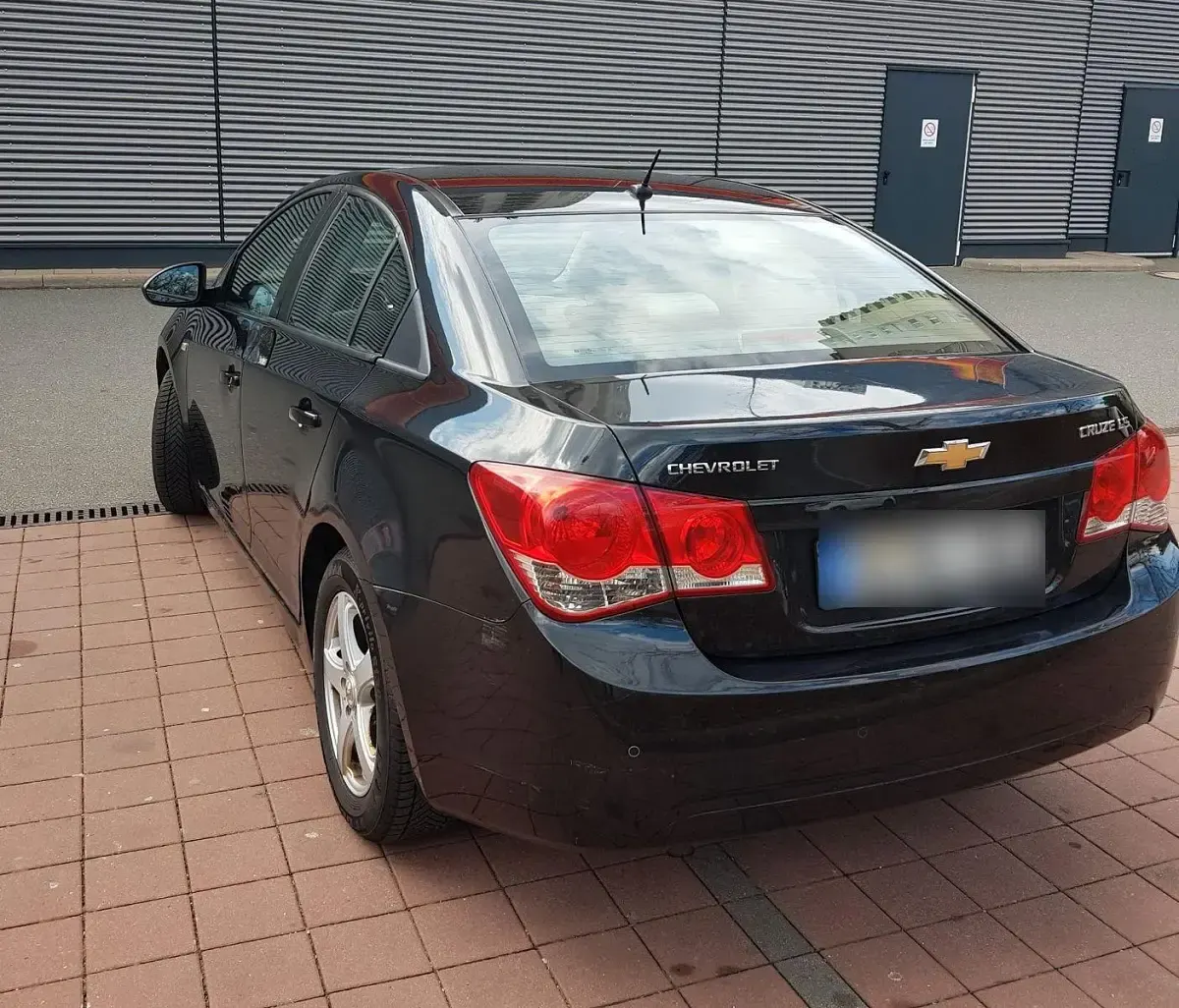 Gebraucht Chevrolet Cruze 113 PS (83 kW) 2010 Schwarz Limousine