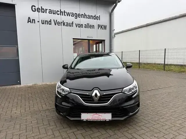 Gebraucht Renault Mégane IV Play 101 PS (74 kW) 2018 Schwarz Limousine