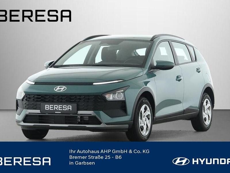 Grün Neu 2025 Hyundai Bayon Select SUV | 18.980 € (Superpreis) - Bild 1/4