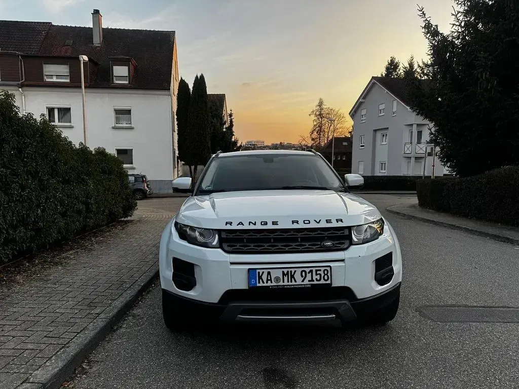 Used Land Rover Range Rover evoque 150 HP (110 kW) 2012 White SUV