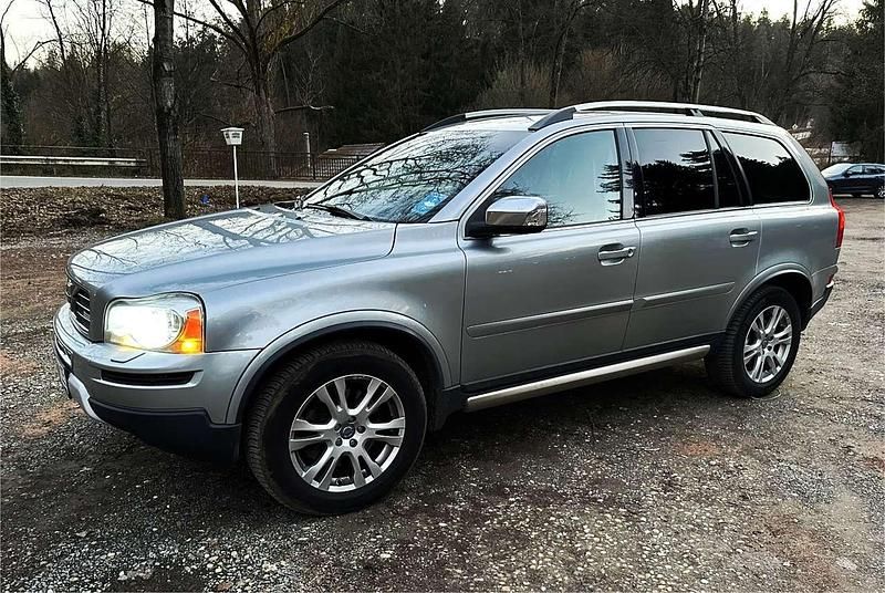 Gebraucht Volvo XC90 R-Design 185 PS (136 kW) 2010 Silber SUV