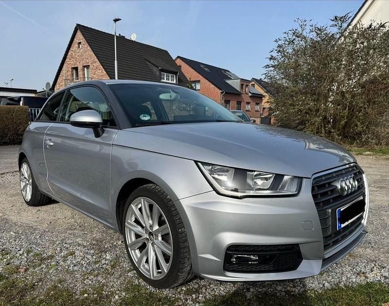 Gebraucht Audi A1 125 PS (91 kW) 2015 Grau Kleinwagen