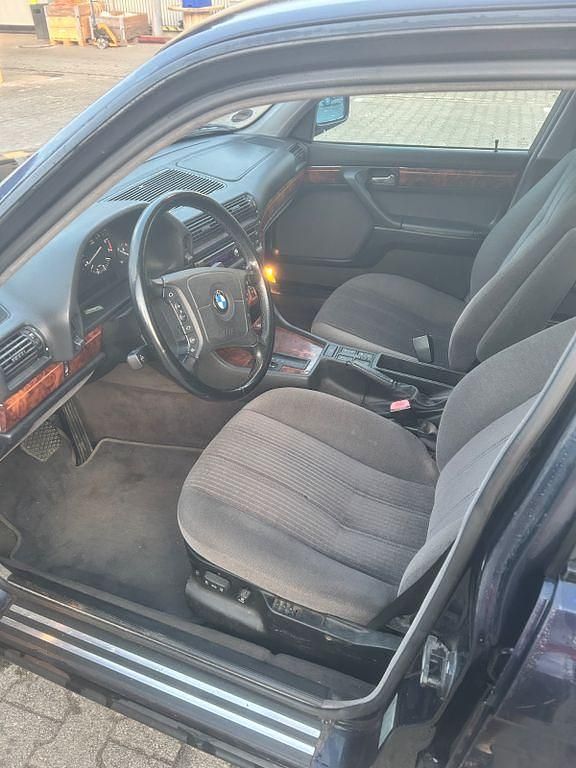 Gebraucht BMW 730 Basis 256 PS (188 kW) 1993 Blau Limousine