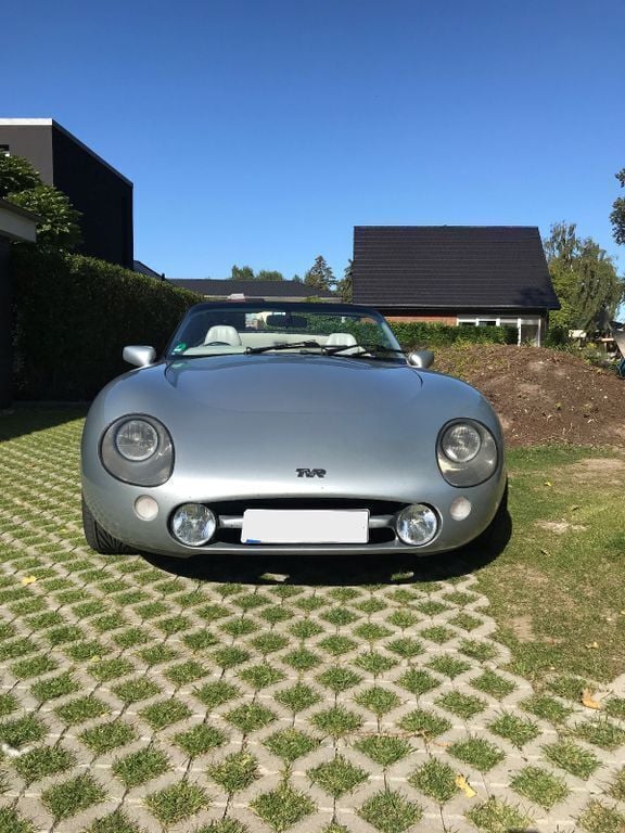 Silber Gebraucht 1999 TVR Griffith Cabrio | 37.900 € - Bild 1/4