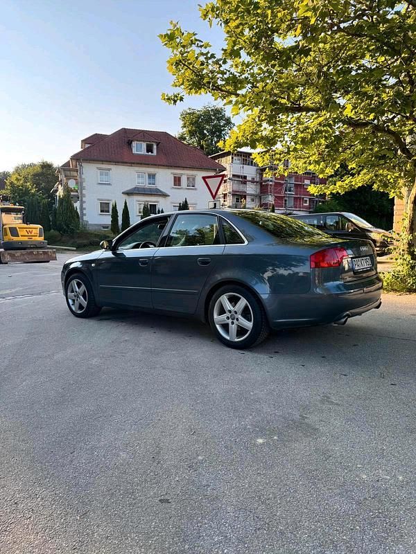 Gebraucht Audi A4 255 PS (187 kW) 2005 Grün Limousine