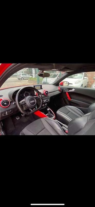 Gebraucht Audi A1 Sport 125 PS (91 kW) 2016 Rot Kleinwagen