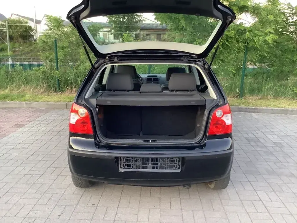 Gebraucht VW Polo 64 PS (47 kW) 2004 Schwarz Kleinwagen