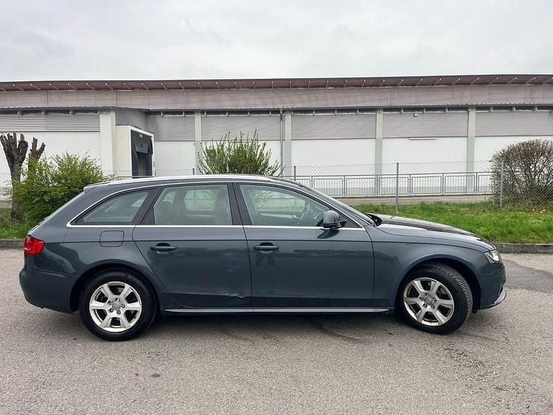 Second-hand Audi A4 Attraction 143 CP (105 kW) 2009 Gri Break