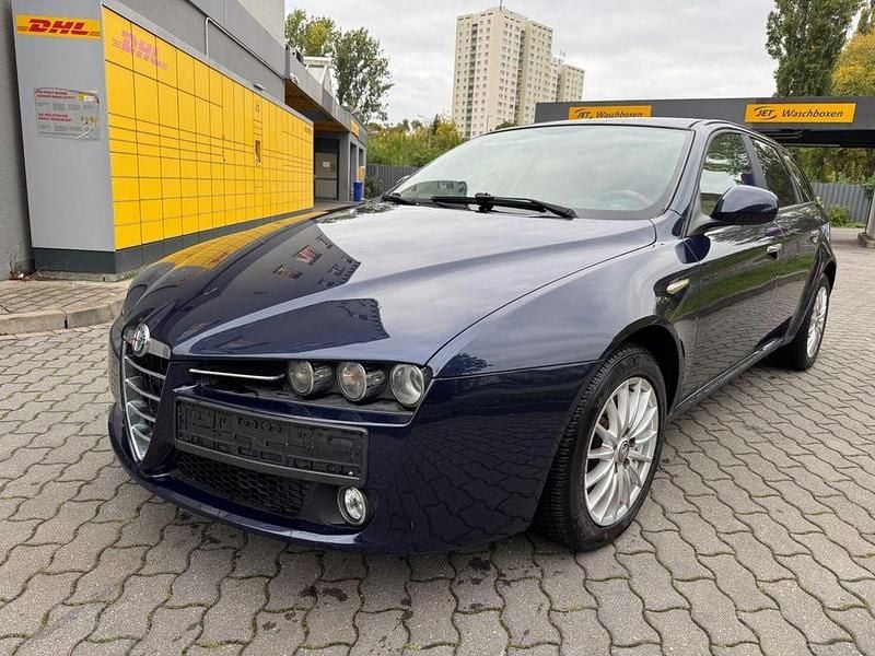Blau Gebraucht 2006 Alfa Romeo 159 Kombi | 3.499 € (Etwas zu teuer) - Bild 1/4