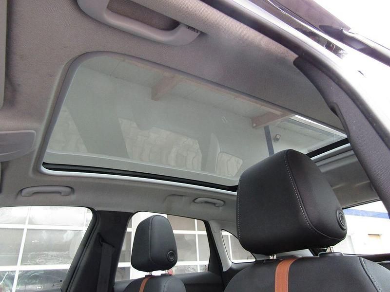 Gebraucht Opel Crossland 120 PS (88 kW) 2021 Schwarz SUV