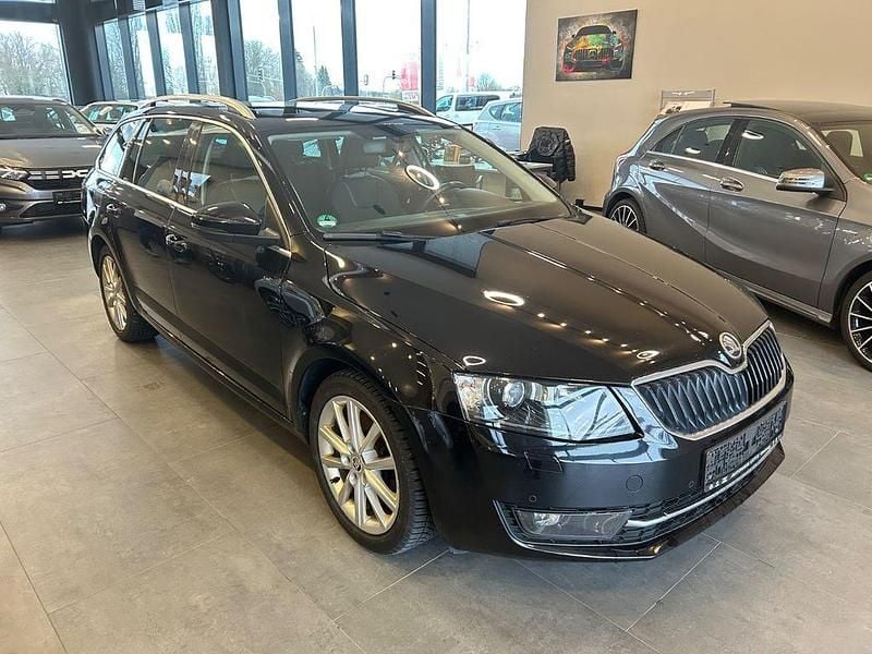 Gebraucht Skoda Octavia Sport 179 PS (131 kW) 2014 Schwarz Kleinwagen