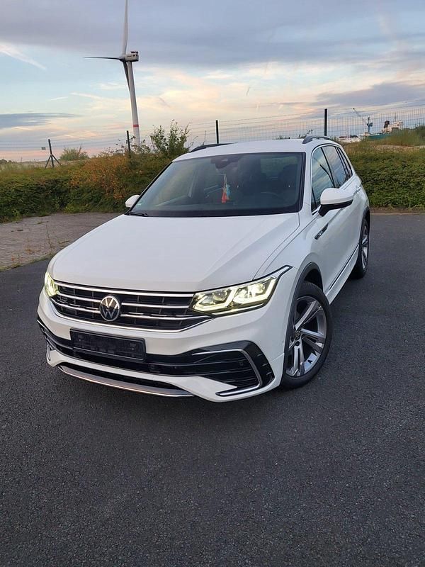 Weiß Gebraucht 2021 VW Tiguan R-line SUV | 31.000 € (Guter Preis) - Bild 1/4