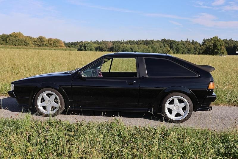 Gebraucht VW Scirocco 189 PS (139 kW) 1989 Schwarz Coupé