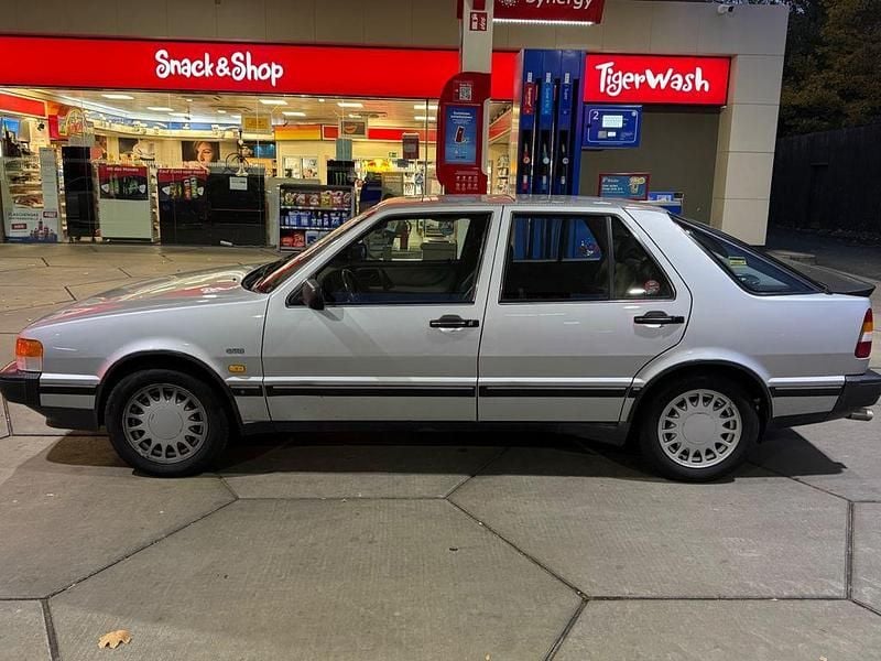 Gebraucht Saab 9000 165 PS (121 kW) 1988 Silber Limousine
