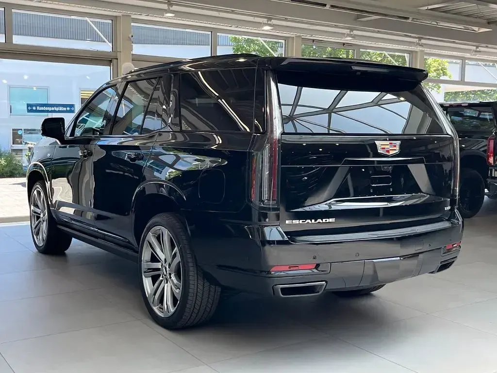 Neu Cadillac Escalade 426 PS (313 kW) 2026 Schwarz SUV