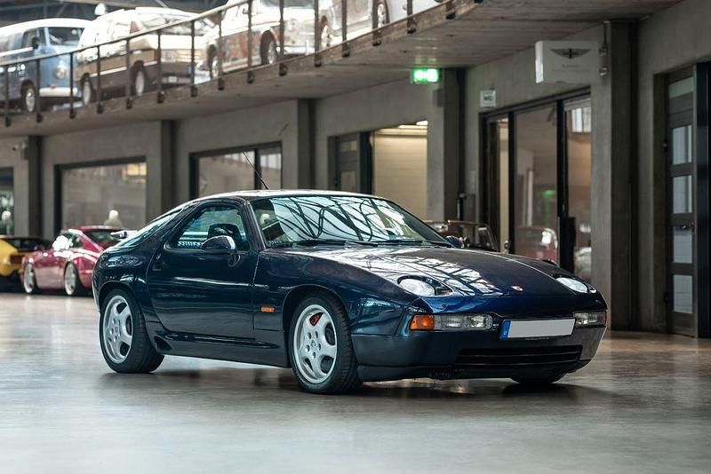 Blau Gebraucht 1992 Porsche 928 Coupé | 41.990 € - Bild 1/4