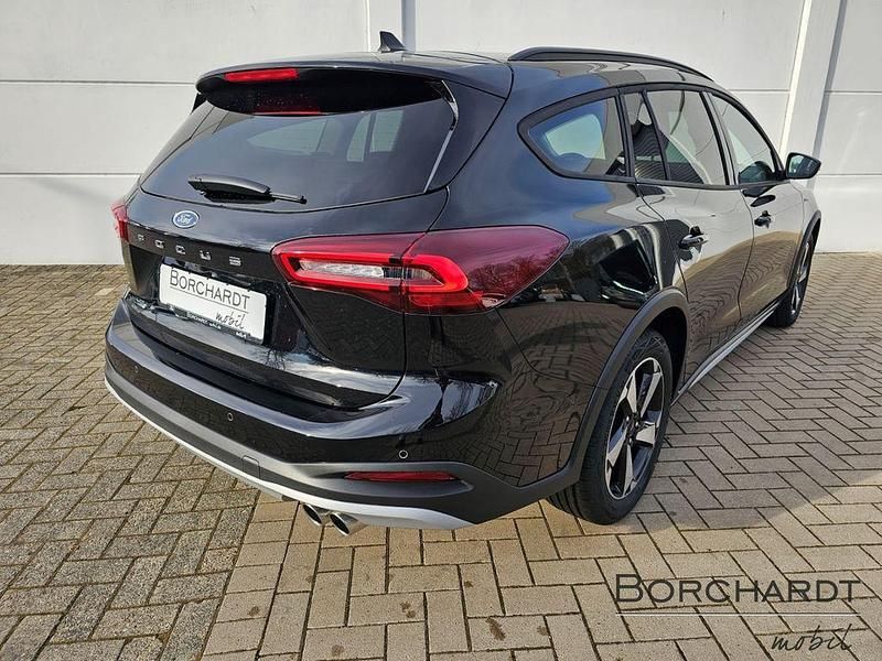 Neu Ford Focus Active X 155 PS (114 kW) 2026 Schwarz Limousine