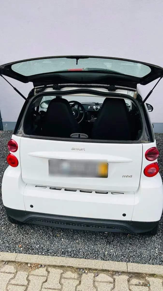 Gebraucht Smart ForTwo Coupé Pure 61 PS (44 kW) 2012 Weiß Coupé