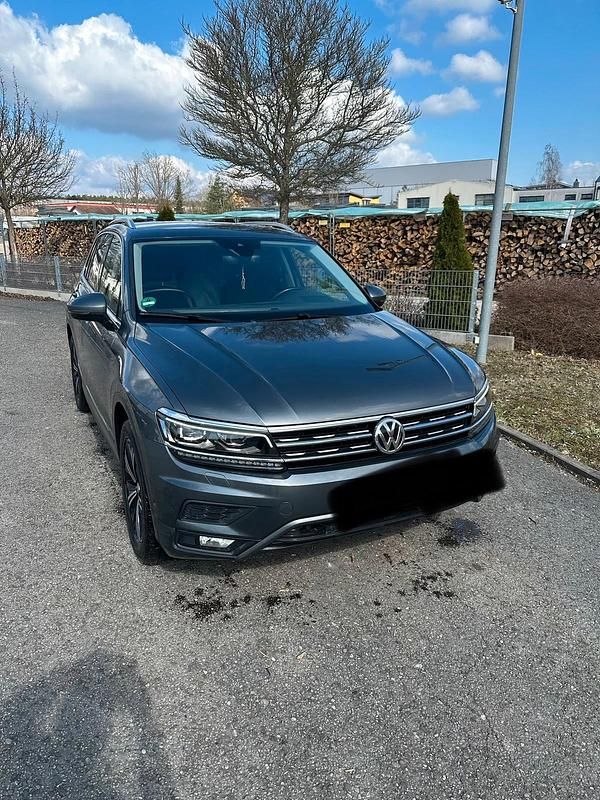Gebraucht VW Tiguan 190 PS (139 kW) 2018 Grau SUV