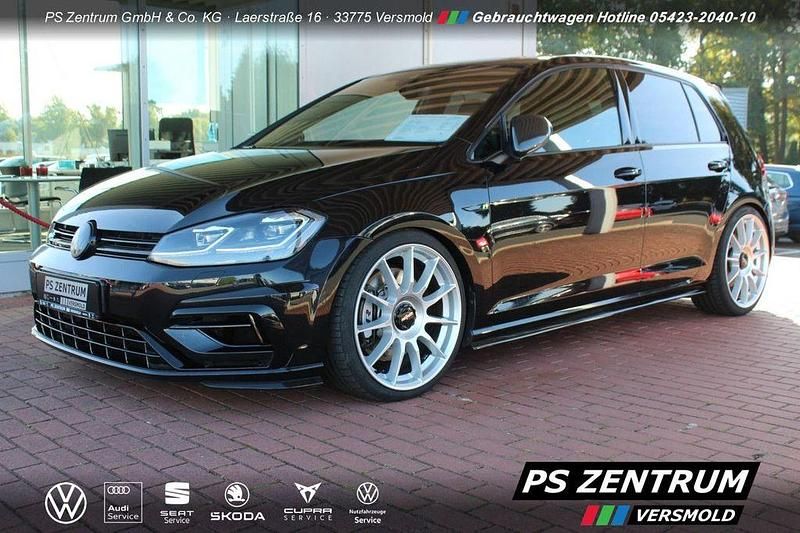 Schwarz Gebraucht 2019 VW Golf VII R Limousine | 28.930 € (Teuer) - Bild 1/4