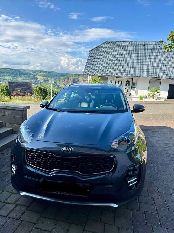 Grau Gebraucht 2017 Kia Sportage GT-Line SUV | 19.490 € (Fairer Preis) - Bild 1/4
