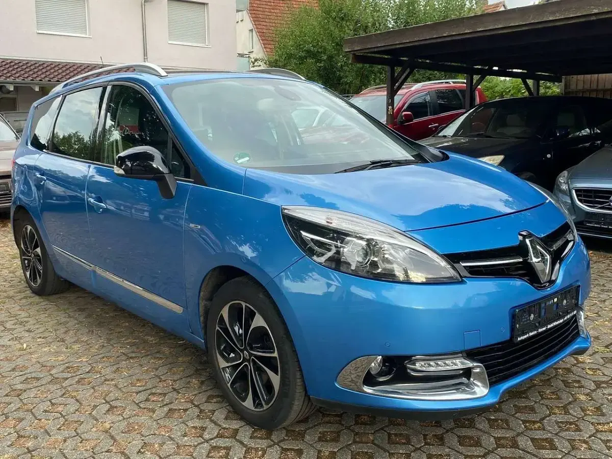 Gebraucht Renault Scénic III Bose Edition 132 PS (97 kW) 2015 Blau majorelle Van / Kleinbus