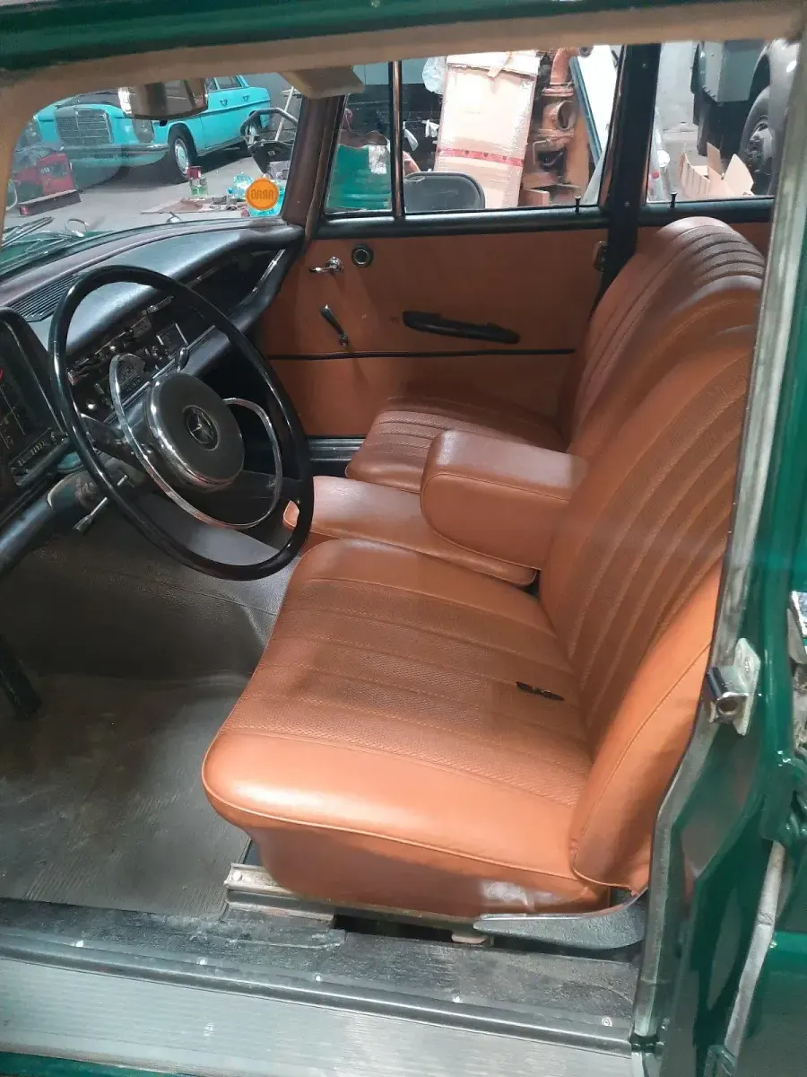 Gebraucht Mercedes 190 80 PS (58 kW) 1965 Grün Limousine