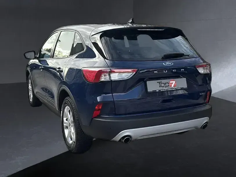 Używany Ford Kuga Cool & Connect 225 KM (165 kW) 2022 Niebieski SUV