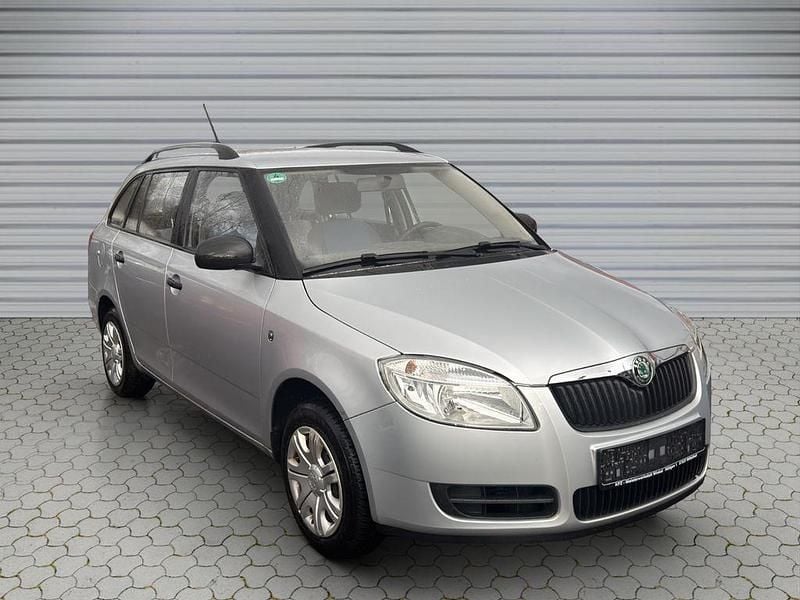 Gebraucht Skoda Fabia 60 PS (44 kW) 2009 Silber Kombi