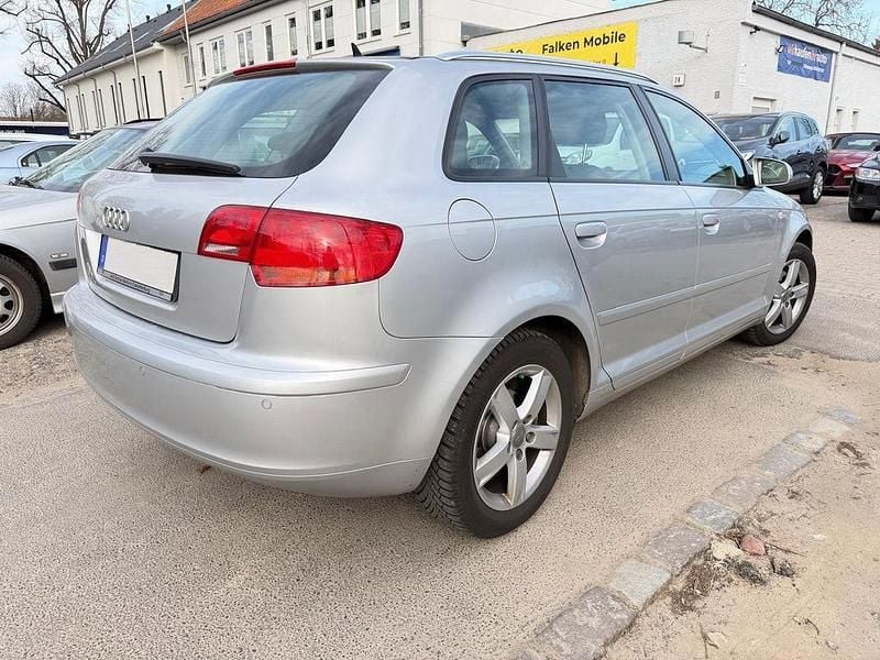Gebraucht Audi A3 Ambiente 160 PS (117 kW) 2007 Silber Kleinwagen